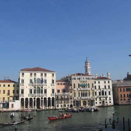 Loft Overlooking The Grand Canal Velence Kültér fotó