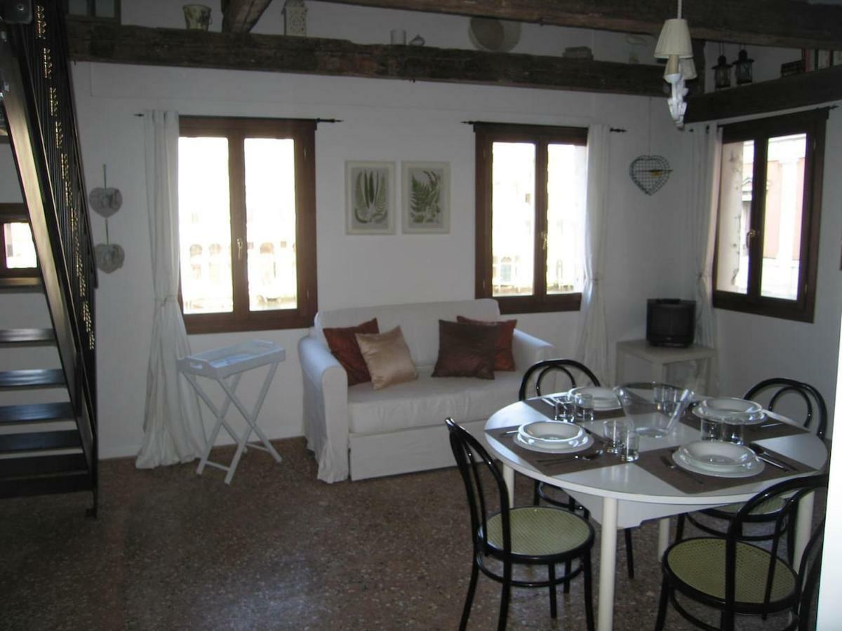 Loft Overlooking The Grand Canal Velence Kültér fotó