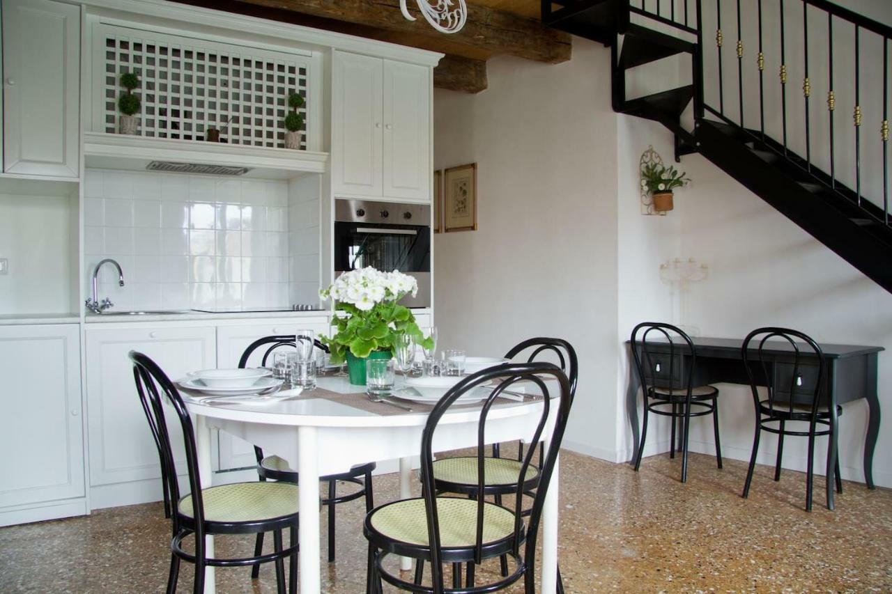 Loft Overlooking The Grand Canal Velence Kültér fotó