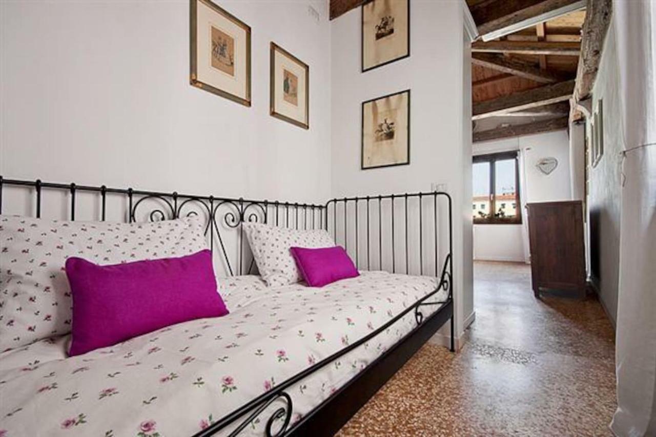 Loft Overlooking The Grand Canal Velence Kültér fotó