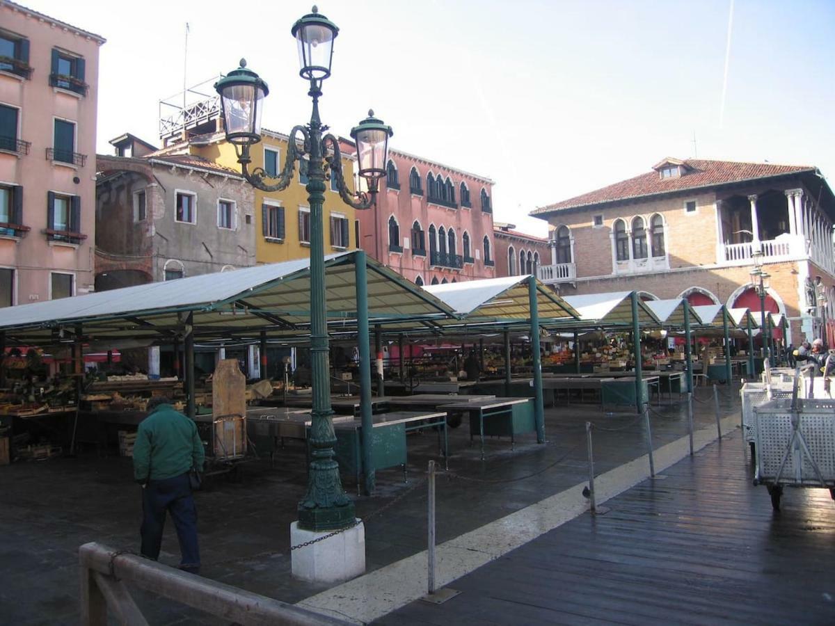 Loft Overlooking The Grand Canal Velence Kültér fotó
